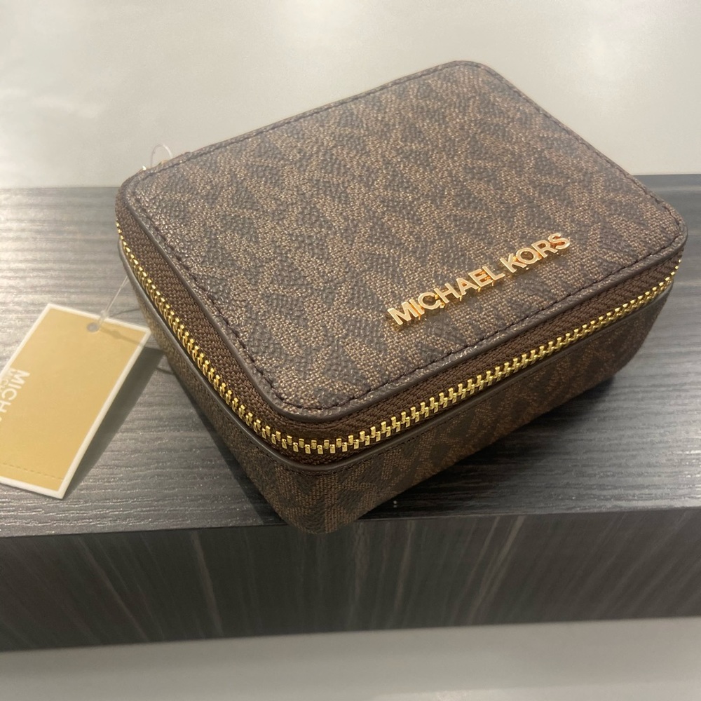 Michael Kors Jewelry Case